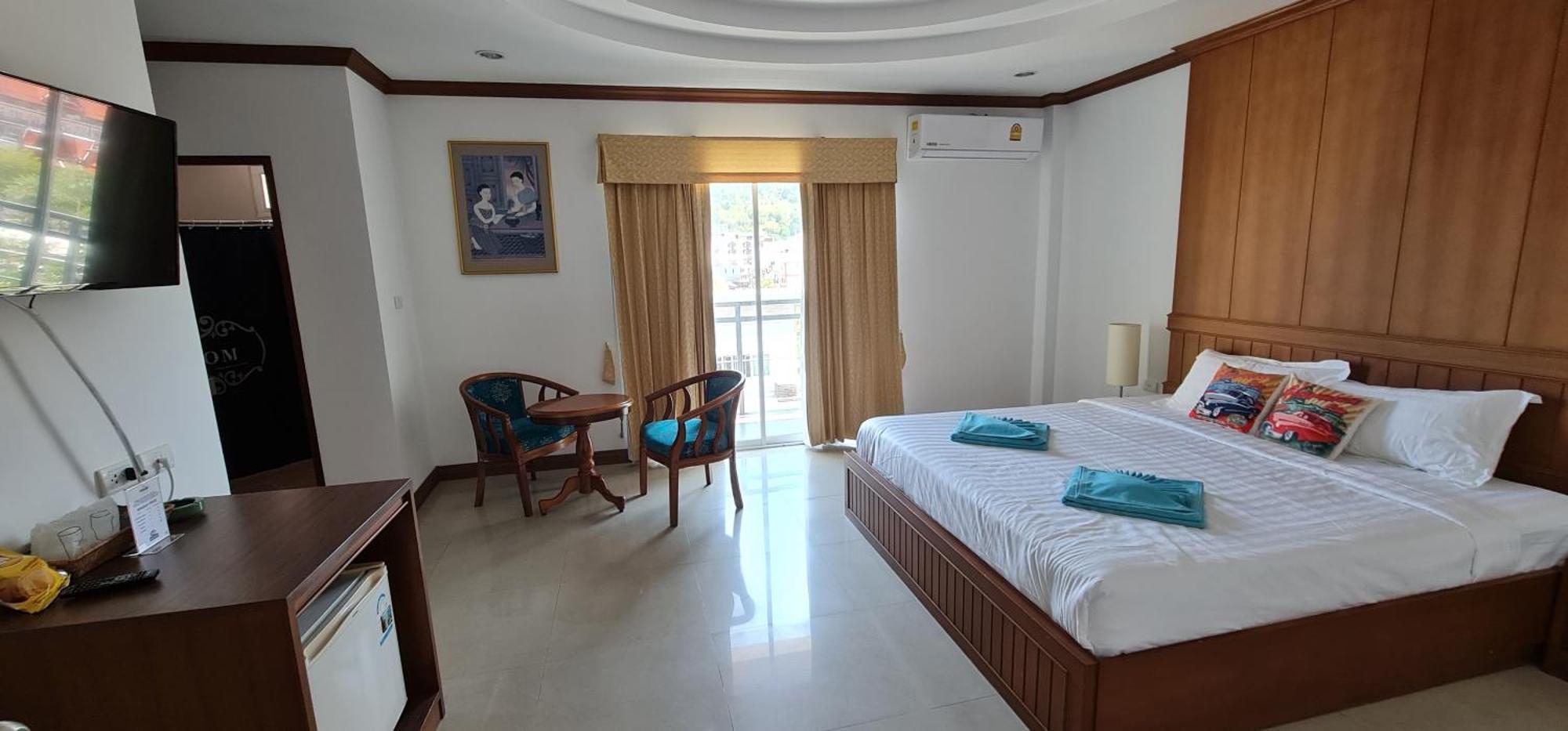 Pipikuku Hotel & Restaurant Patong Екстер'єр фото