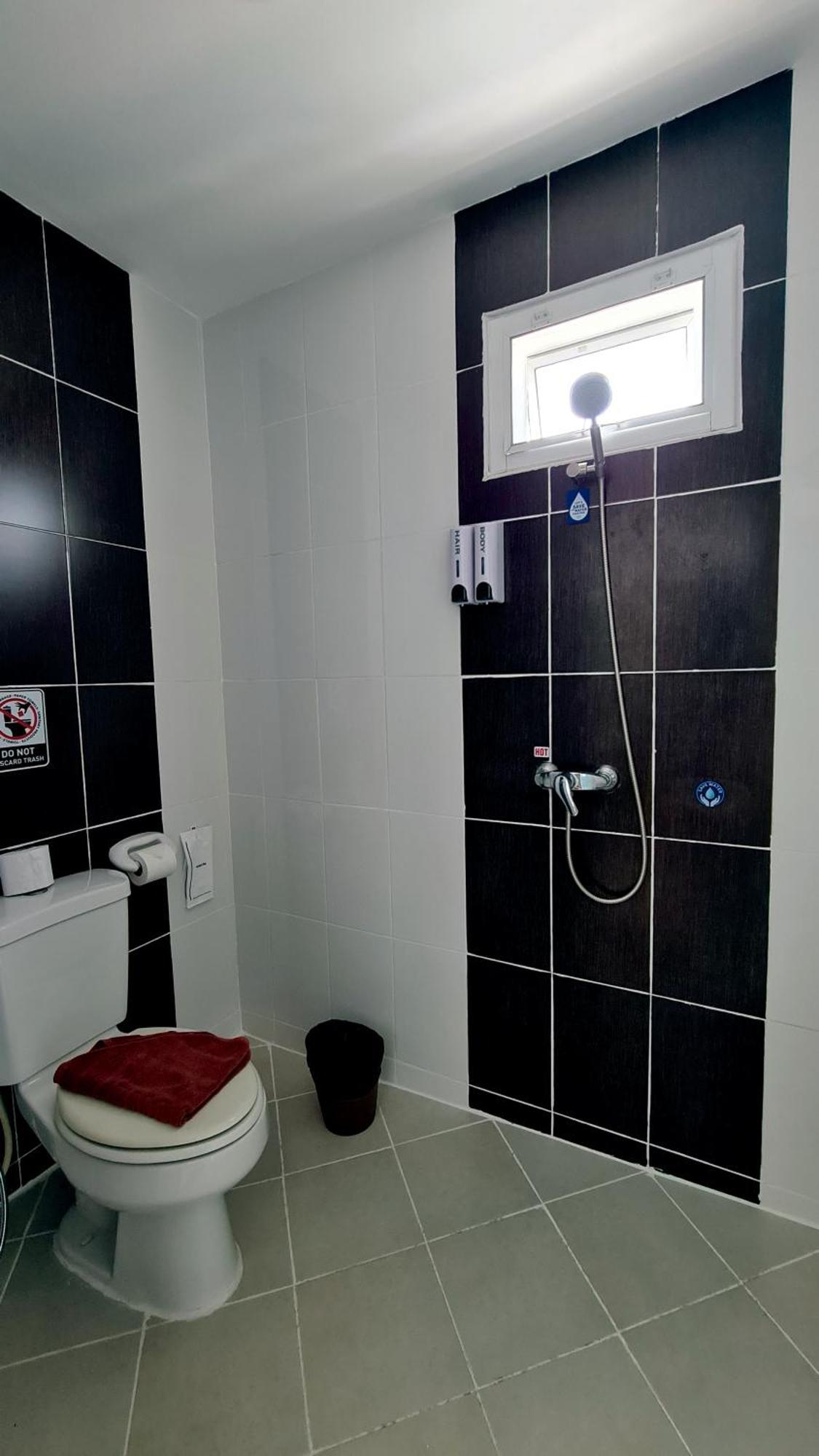 Pipikuku Hotel & Restaurant Patong Екстер'єр фото
